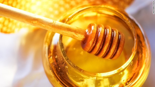 Mật ong cải thiện sức khoẻ và giúp làm đẹp tại nhà